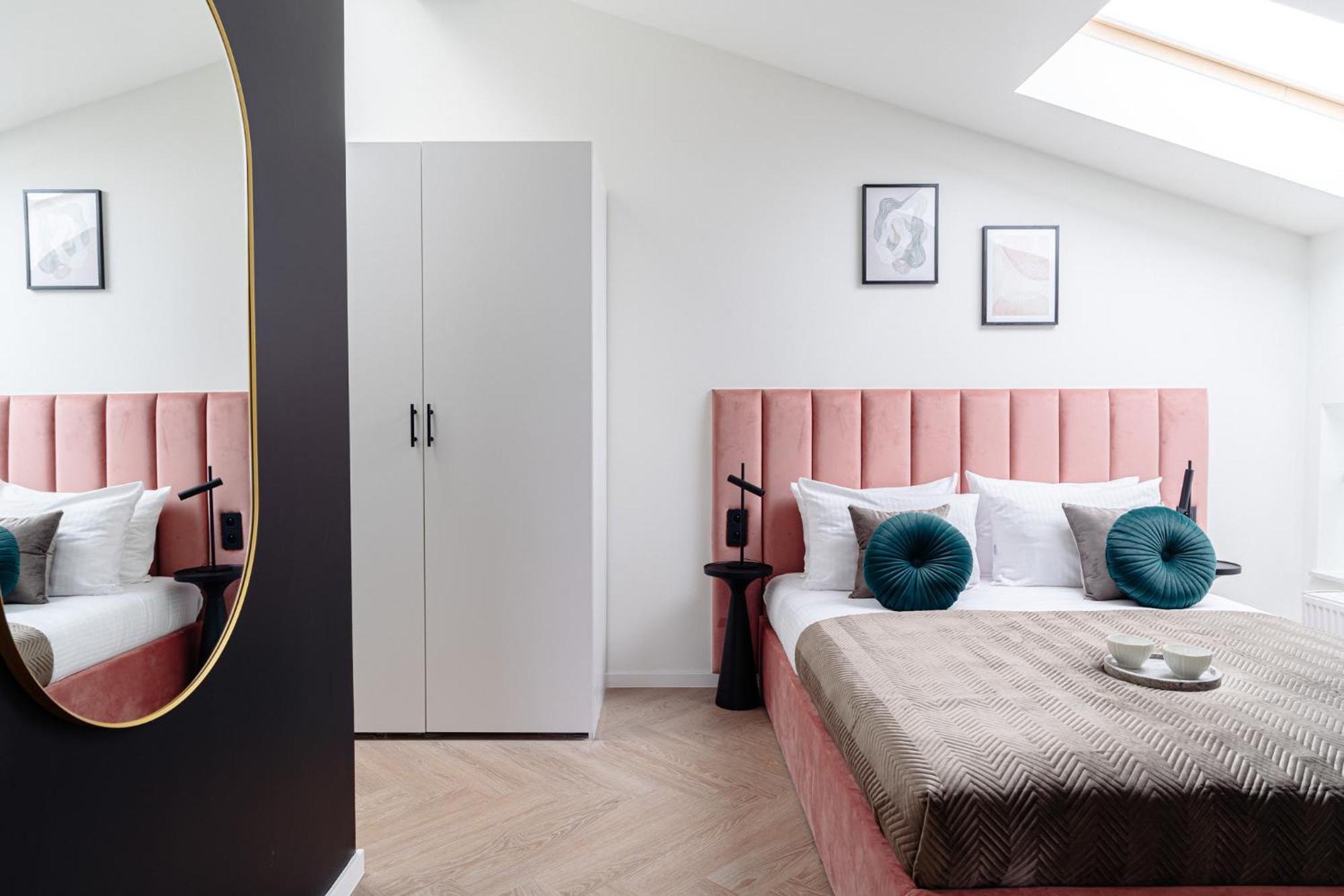Miodova20 - Loftaffair Apartment คราคูฟ ภายนอก รูปภาพ
